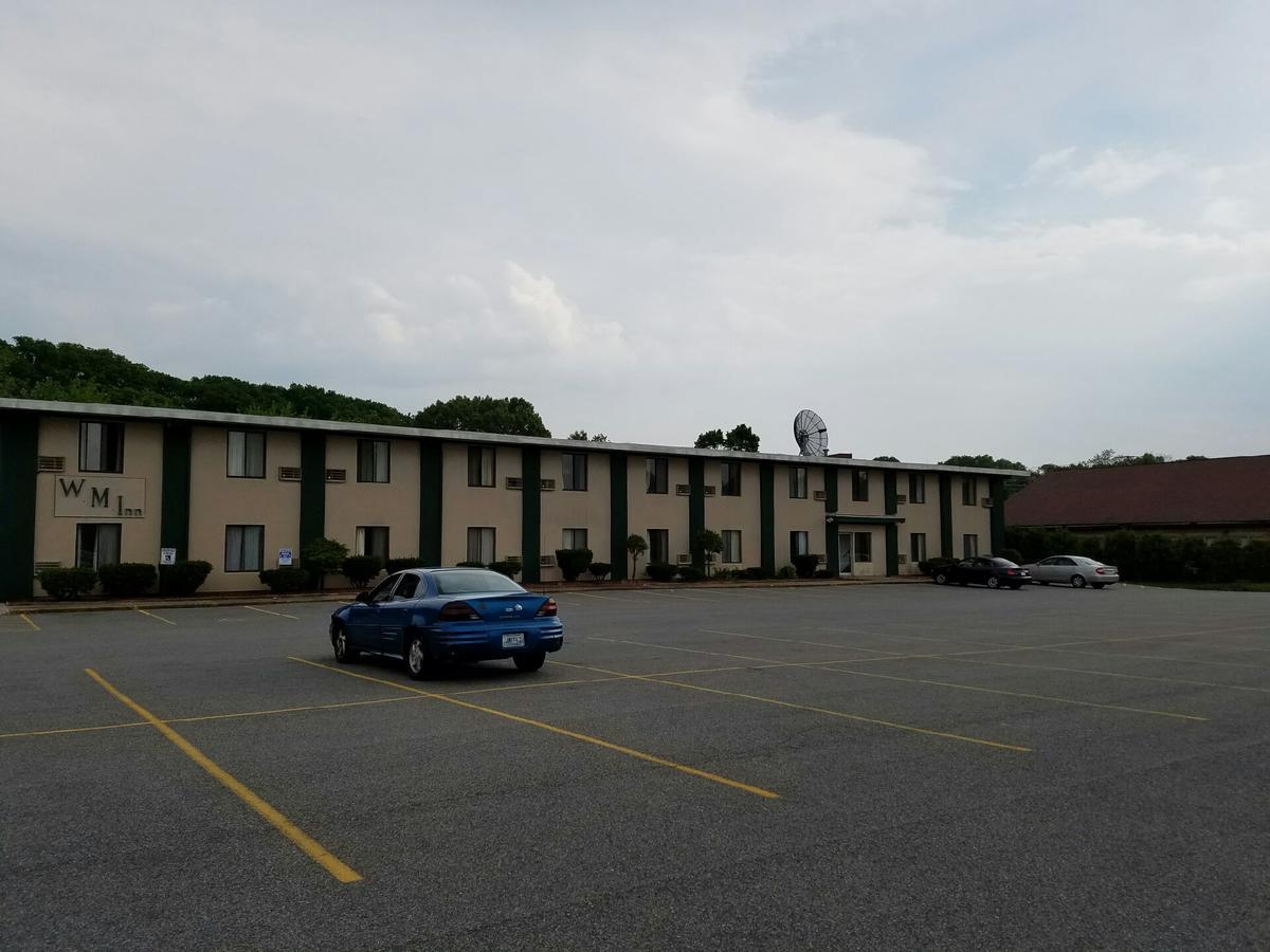 Woonsocket Motor Inn Exterior photo